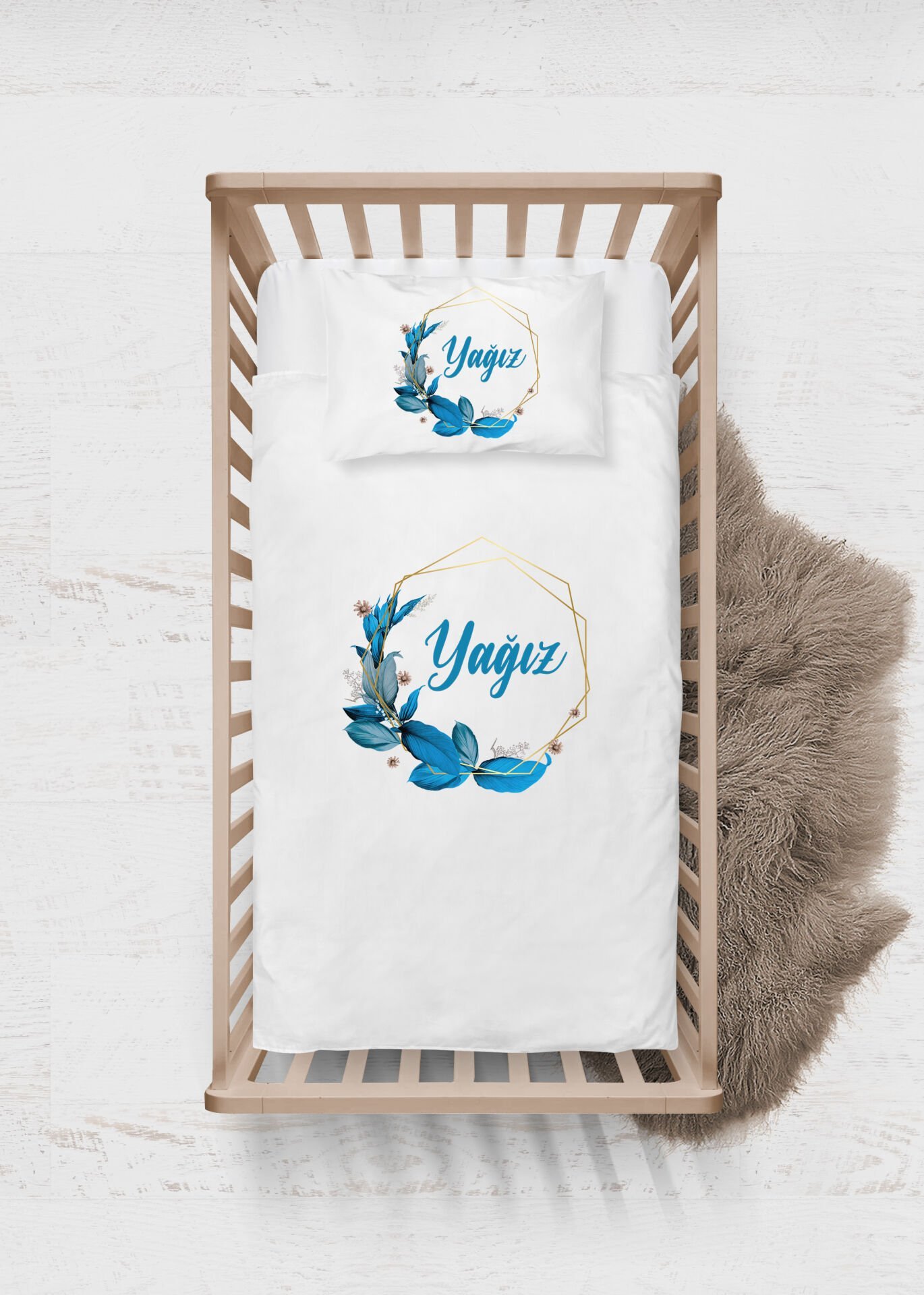 Mavi Yapraklı Çelenk Tasarımı Nevresim Takımı