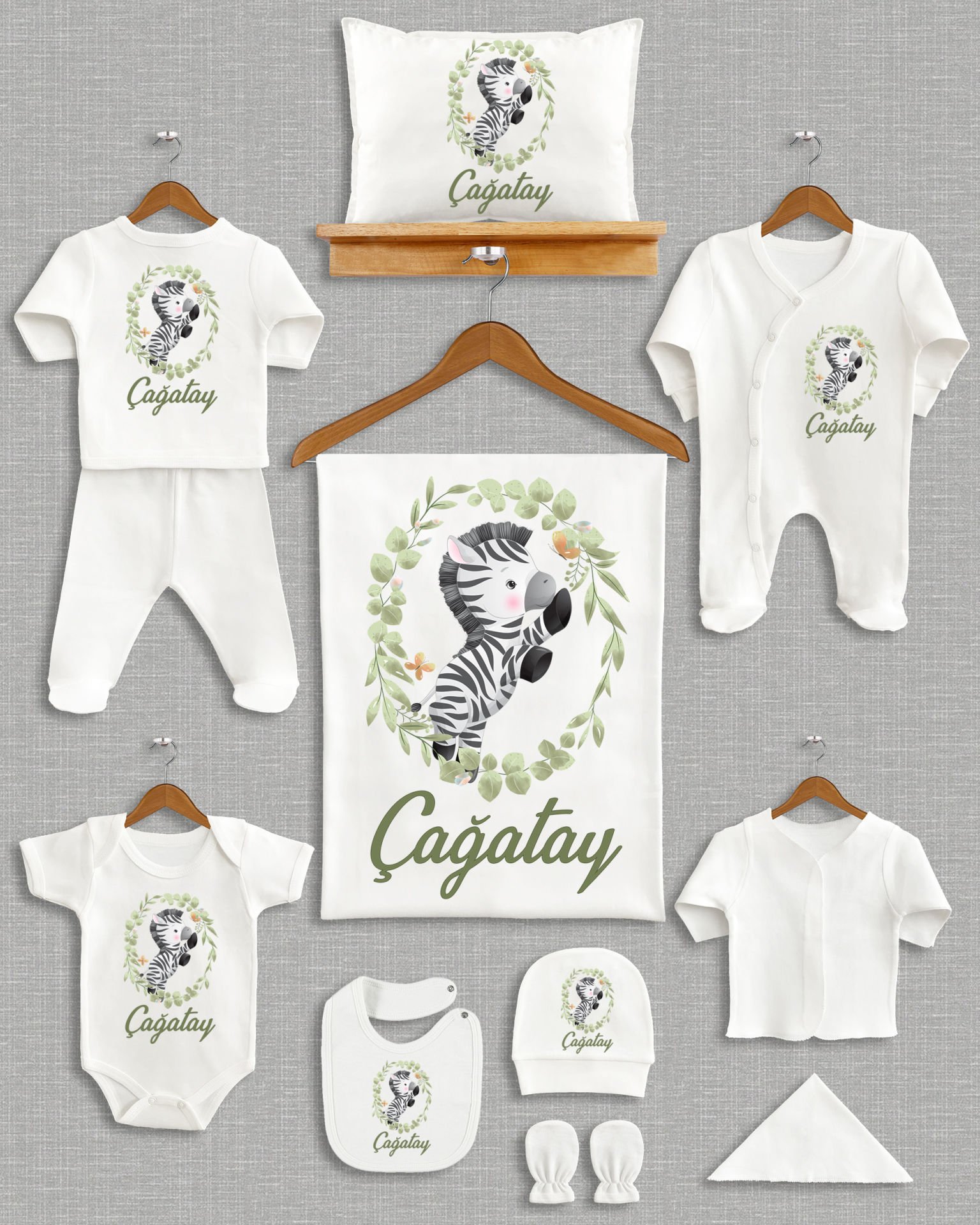 Çelenk İçinde Sevimli Zebra Tasarımı 11'li Organik İsme Özel Hastane Çıkışı