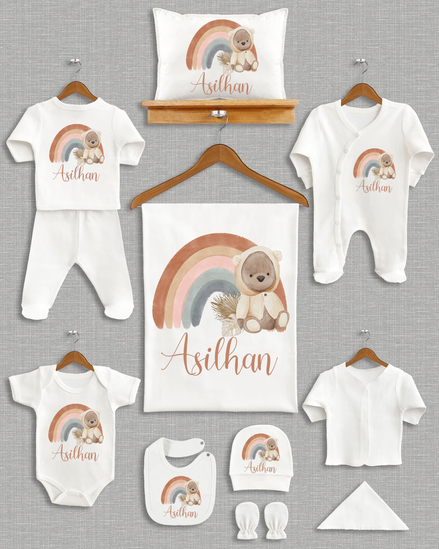 Sevimli Ayıcıklı Gökkuşağı Tasarımı 11'li Organik İsme Özel Hastane Çıkışı