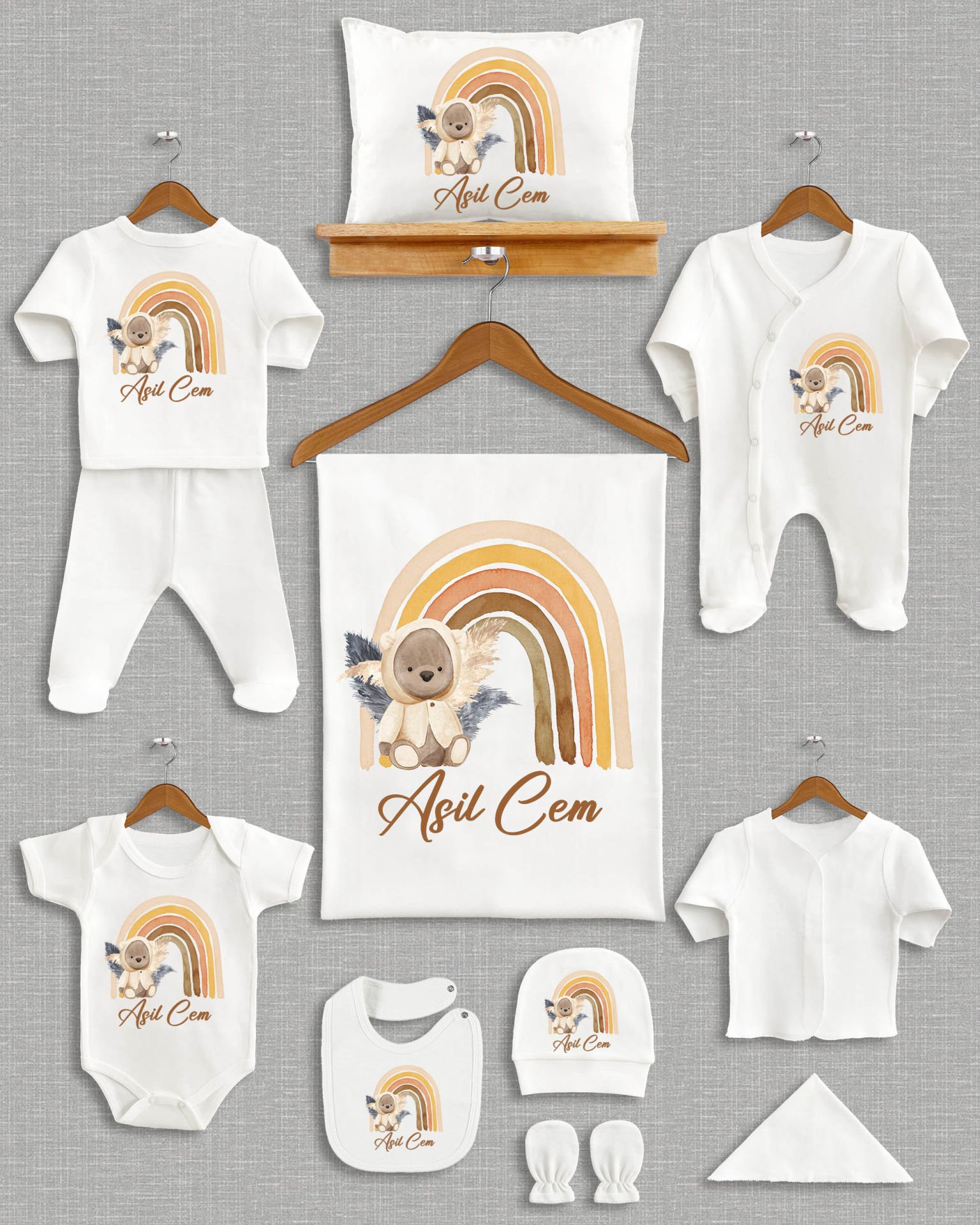 Sevimli Ayıcıklı Gökkuşağı Tasarımı 11'li Organik İsme Özel Hastane Çıkışı