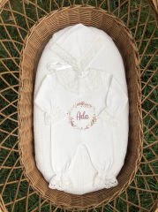 Pastel Çelenk Tasarımı Dantelli Tulum Seti