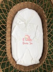 Sevimli Bebek Tasarımı Dantelli Tulum Seti