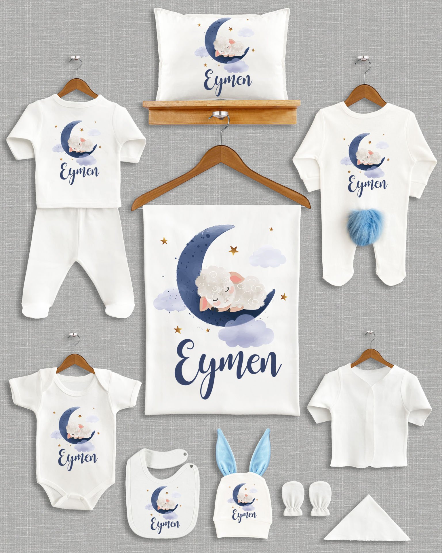 Koyu Mavi Ay Üzerinde Uyuyan Sevimli Kuzu Tasarımı Ponponlu Tavşan Kulaklı 11'li Organik Hastane Çıkışı