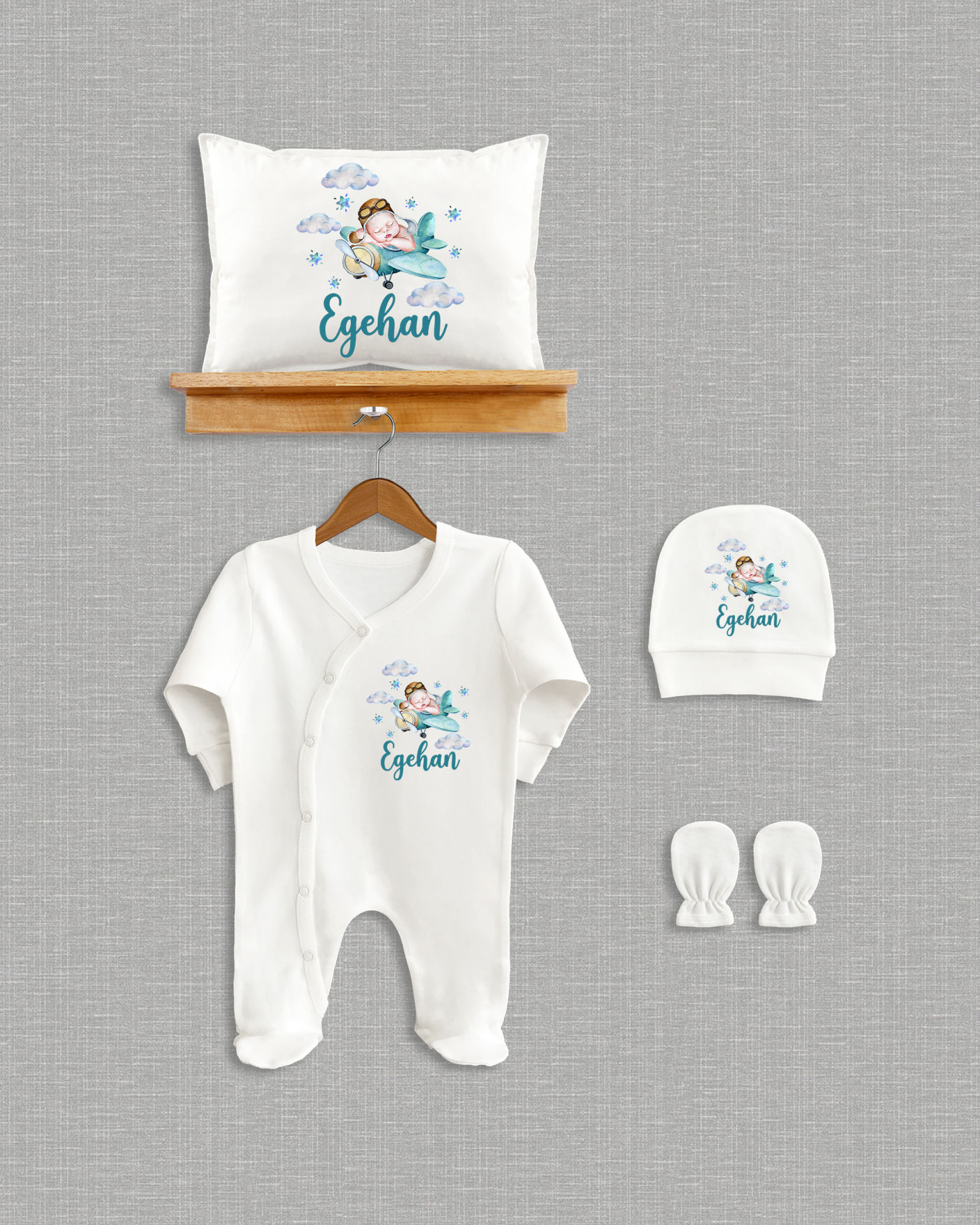 Sevimli Bebek Tasarımı 4'lü Organik Hastane Çıkışı