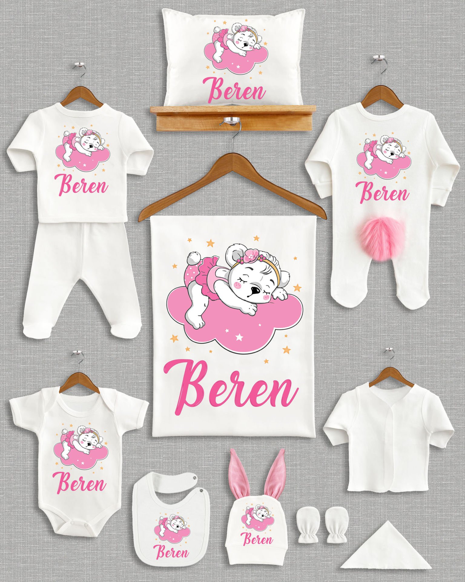 Pembe Bulut Üzerinde Uyuyan Sevimli Ayıcık Tasarımı Ponponlu Tavşan Kulaklı 11'li Organik Hastane Çıkışı