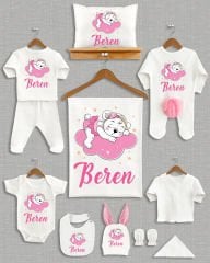 Pembe Bulut Üzerinde Uyuyan Sevimli Ayıcık Tasarımı Ponponlu Tavşan Kulaklı 11'li Organik Hastane Çıkışı