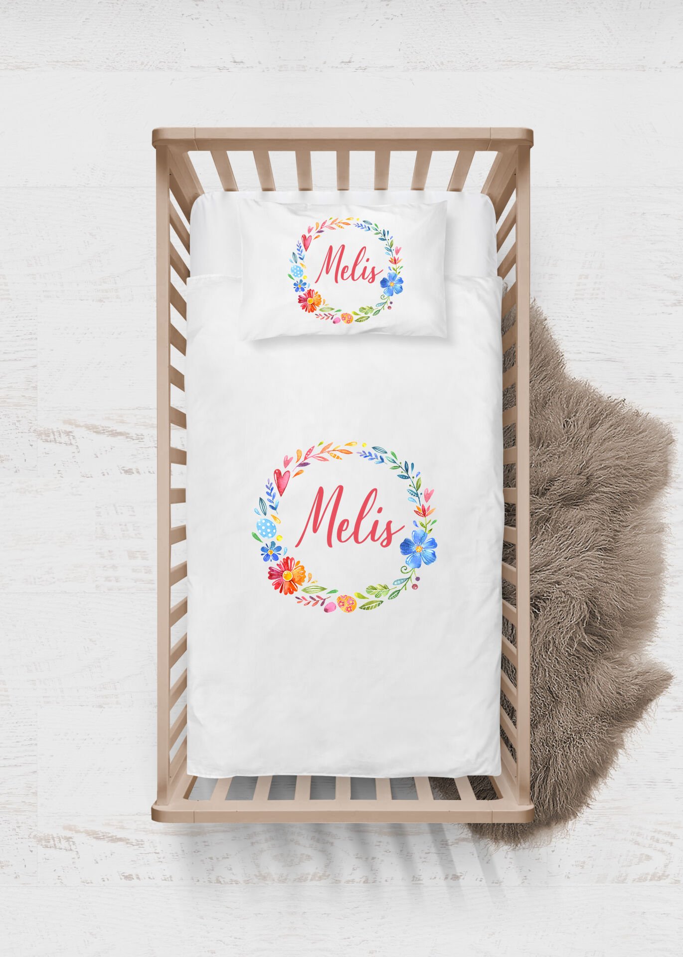 Çiçekli Çelenk Tasarımı Nevresim Takımı