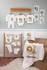 Bulut Üzerinde Uyuyan Aslan Tasarımı 11'li Organik İsme Özel Hastane Çıkışı