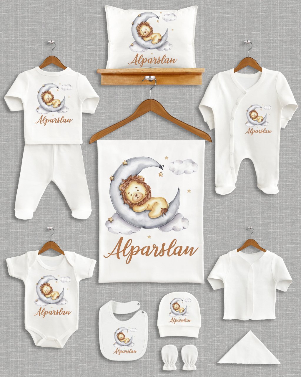 Ay Üzerinde Uyuyan Sevimli Aslan Tasarımı 11'li Organik  Hastane Çıkışı