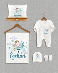 Uçakta Uyuyan Sevimli Bebek Tasarımı 5'li Organik  Hastane Çıkışı