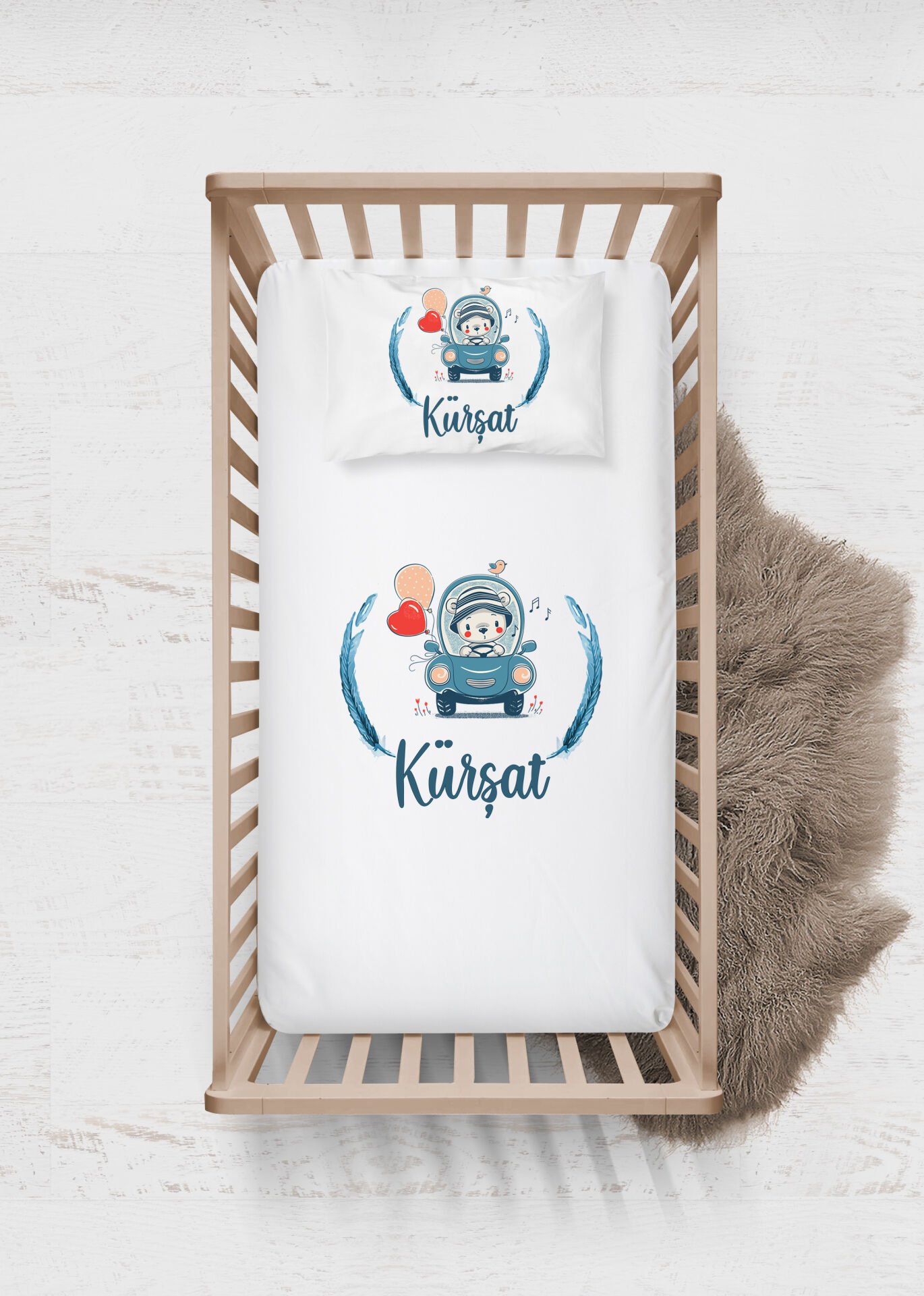 Arabada Sevimli Ayıcık Tasarımı Çarşaf Seti
