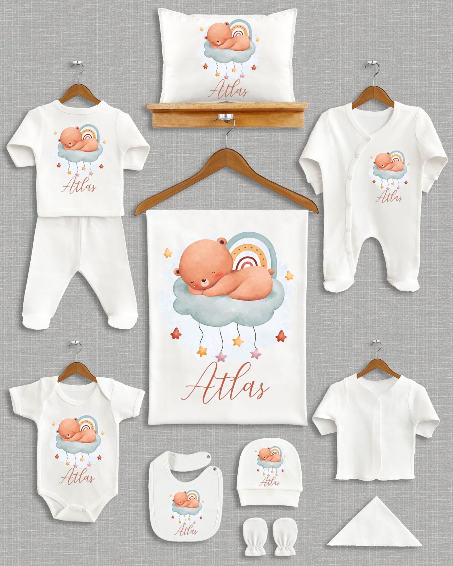 Bulut Üstünde Uyuyan Sevimli Ayıcık Tasarım 11'li Organik İsme Özel Hastane Çıkışı