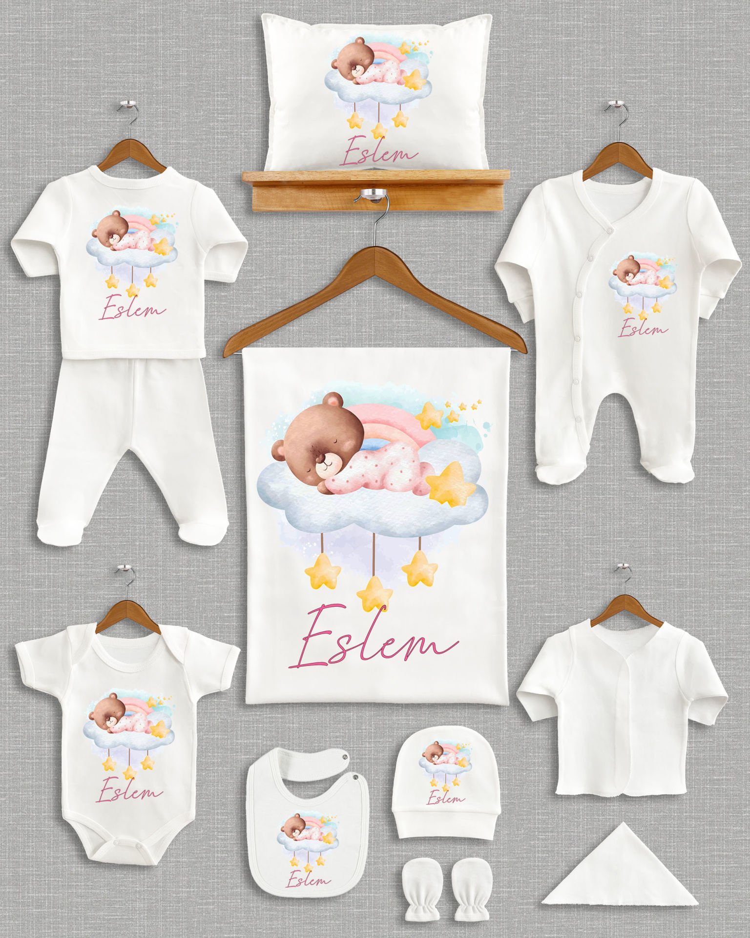 Bulut Üstünde Uyuyan Sevimli Ayıcık Tasarımı 11'li Organik İsme Özel Hastane Çıkışı