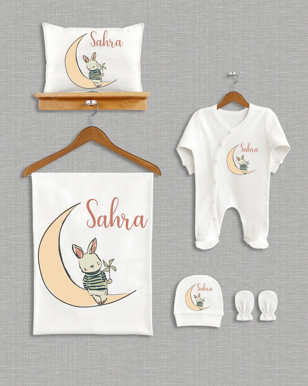 Ay Üzerinde Sevimli Tavşan Tasarımı  5'li Organik Hastane Çıkışı